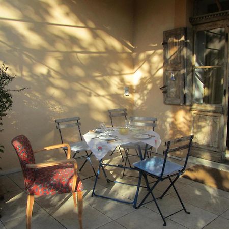 La Colline Bleue Bed & Breakfast Banne Exterior foto