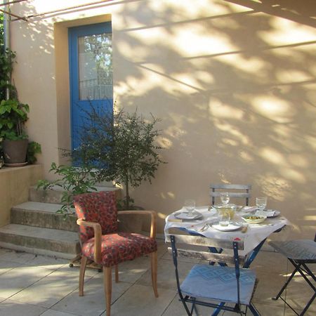 La Colline Bleue Bed & Breakfast Banne Exterior foto