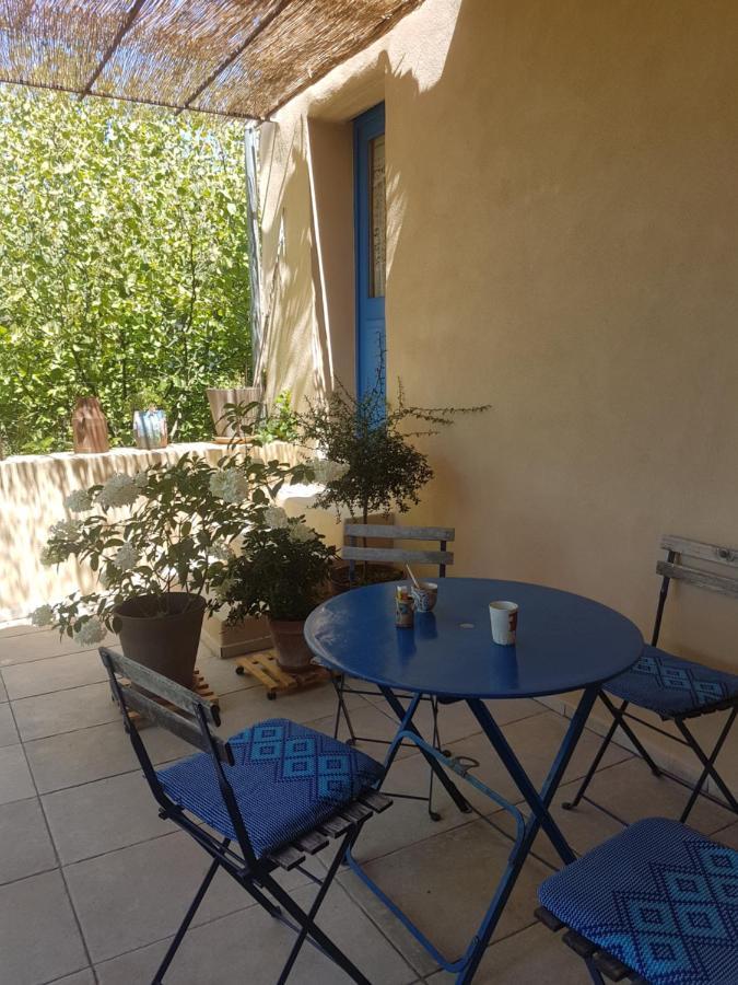 La Colline Bleue Bed & Breakfast Banne Exterior foto