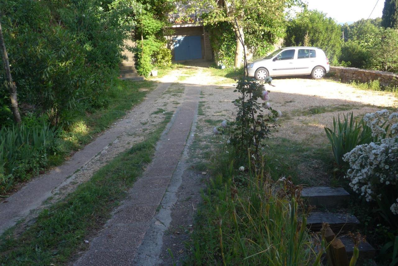 La Colline Bleue Bed & Breakfast Banne Exterior foto